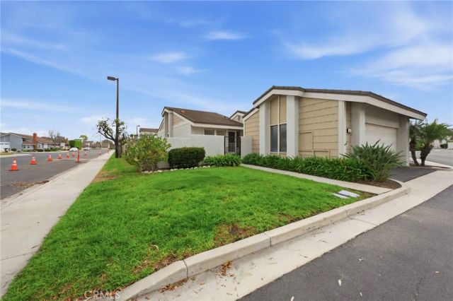 38 Wetstone, Irvine, CA 92604