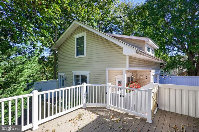 9 ROSELLE AVE, Lancaster, PA 17603