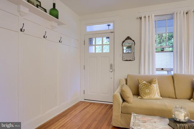 9 ROSELLE AVE, Lancaster, PA 17603