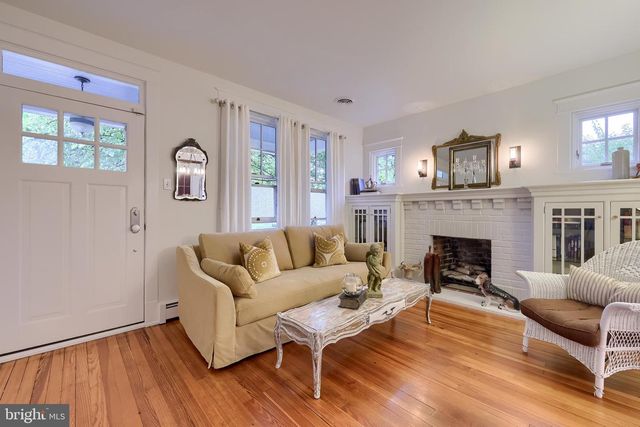 9 ROSELLE AVE, Lancaster, PA 17603