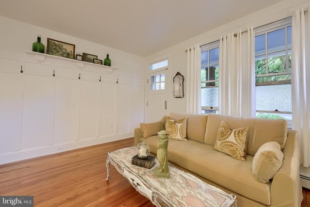 9 ROSELLE AVE, Lancaster, PA 17603