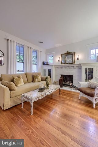 9 ROSELLE AVE, Lancaster, PA 17603