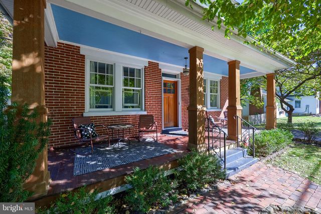 9 ROSELLE AVE, Lancaster, PA 17603