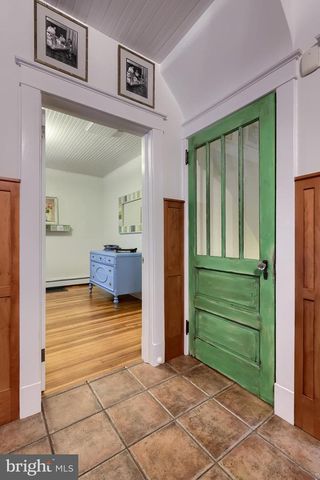 9 ROSELLE AVE, Lancaster, PA 17603