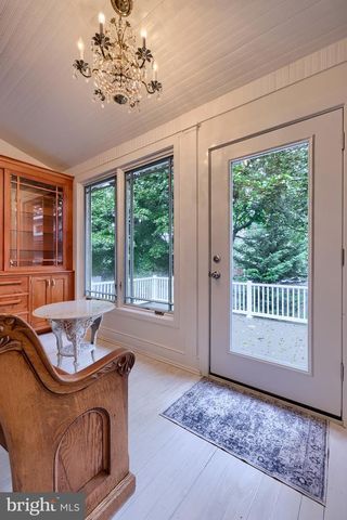 9 ROSELLE AVE, Lancaster, PA 17603