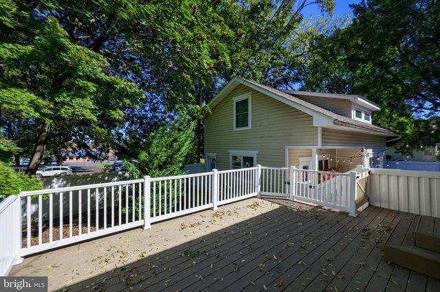 9 ROSELLE AVE, Lancaster, PA 17603