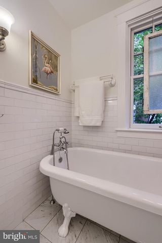 9 ROSELLE AVE, Lancaster, PA 17603