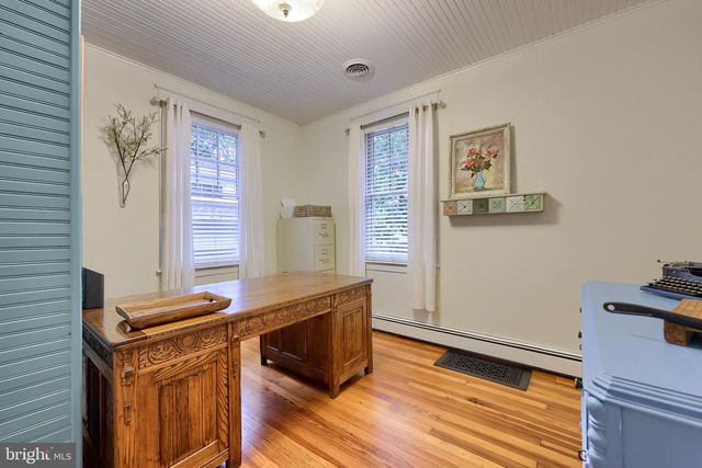 9 ROSELLE AVE, Lancaster, PA 17603