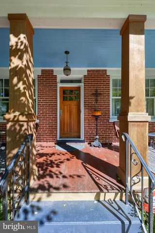 9 ROSELLE AVE, Lancaster, PA 17603