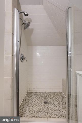 9 ROSELLE AVE, Lancaster, PA 17603