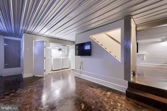 9 ROSELLE AVE, Lancaster, PA 17603