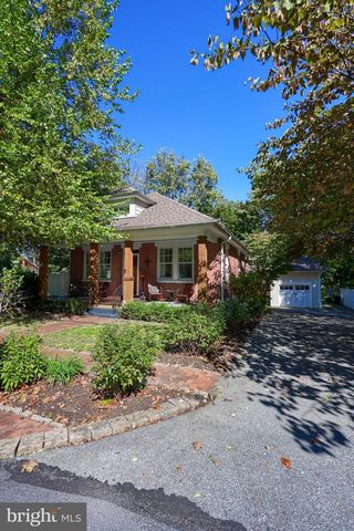 9 ROSELLE AVE, Lancaster, PA 17603