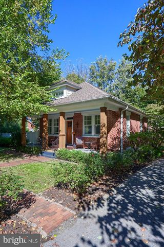 9 ROSELLE AVE, Lancaster, PA 17603