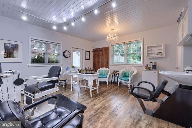 9 ROSELLE AVE, Lancaster, PA 17603