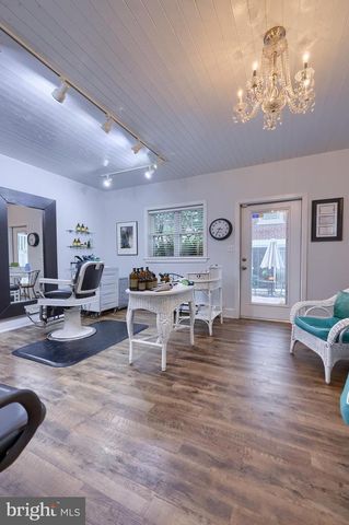 9 ROSELLE AVE, Lancaster, PA 17603