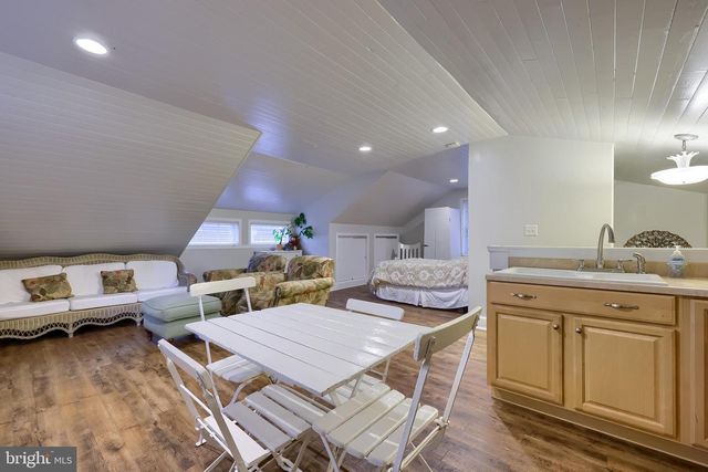 9 ROSELLE AVE, Lancaster, PA 17603