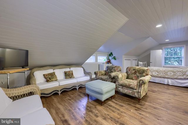 9 ROSELLE AVE, Lancaster, PA 17603