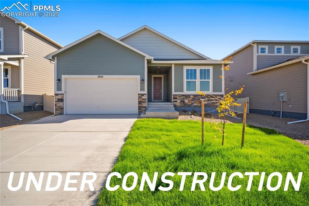 9157 Golden Buffs Drive, Colorado Springs, CO 80925