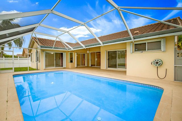 10039 NW 47th Street, Coral Springs, FL 33076