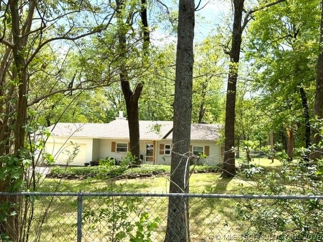 33978 Eagle Circle, Wagoner, OK 74467