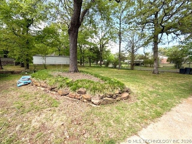 33978 Eagle Circle, Wagoner, OK 74467