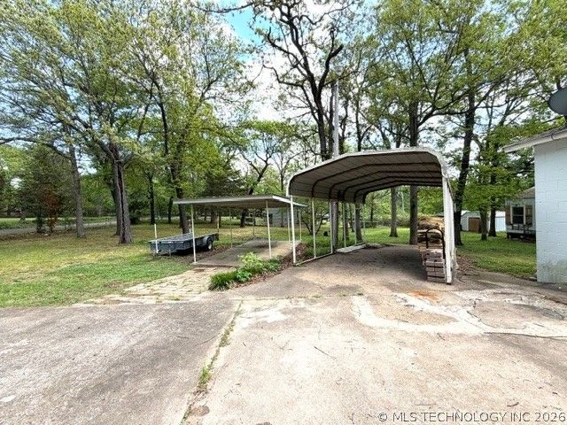 33978 Eagle Circle, Wagoner, OK 74467