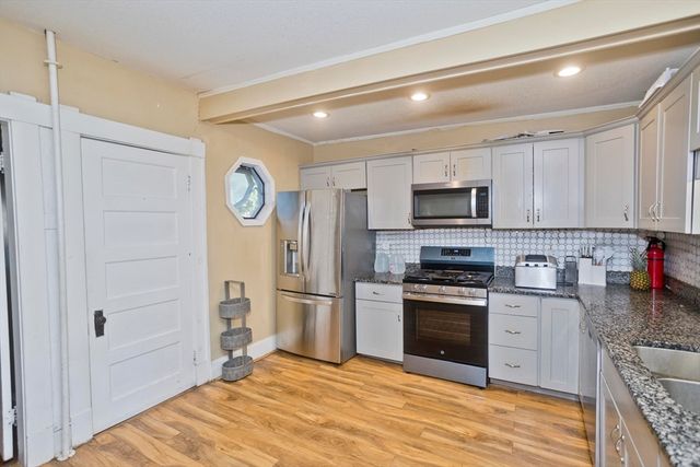 173 Albemarle St, Springfield, MA 01109