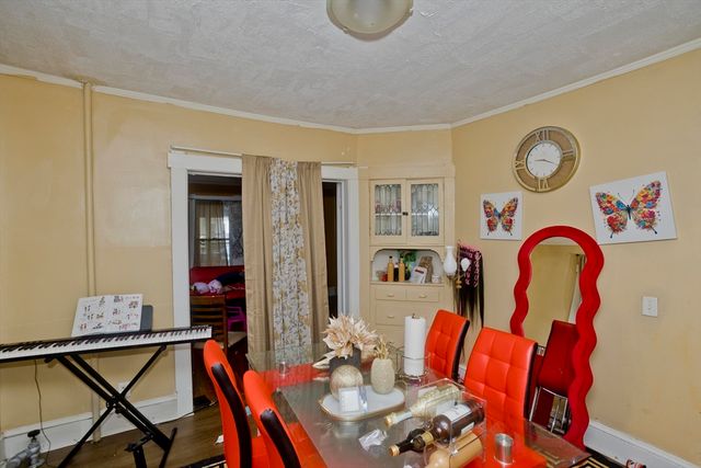 173 Albemarle St, Springfield, MA 01109