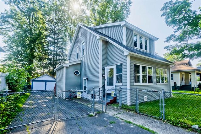173 Albemarle St, Springfield, MA 01109