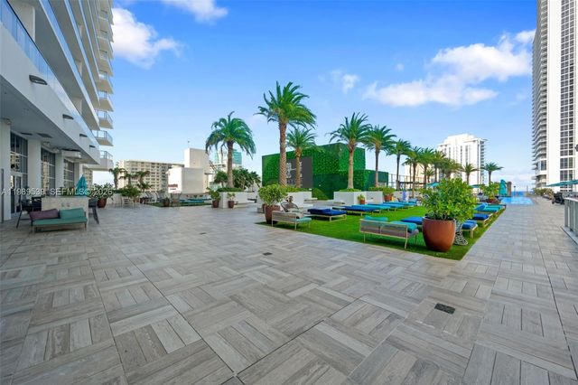 4010 S Ocean Dr T3905, Hollywood, FL 33019