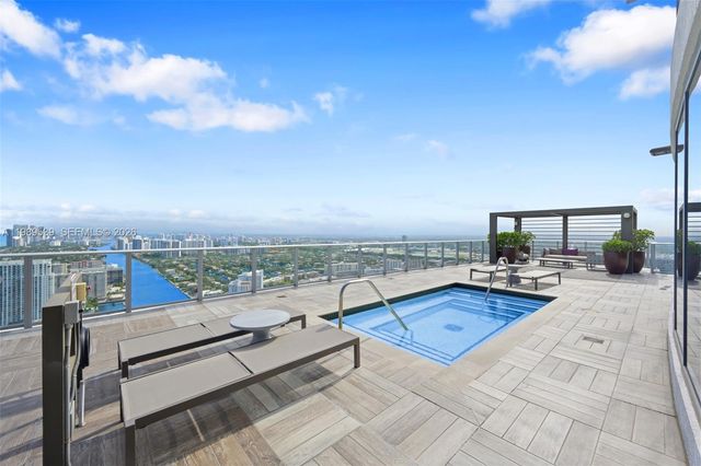 4010 S Ocean Dr T3905, Hollywood, FL 33019