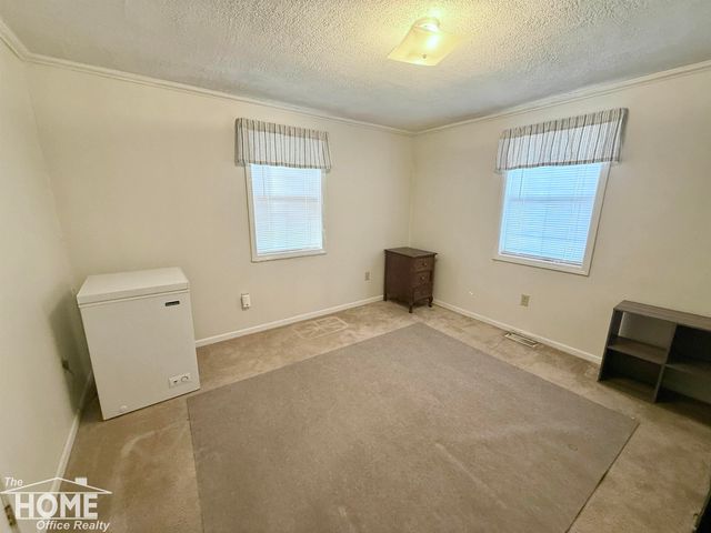 2010 Kilbourn Avenue, Owosso, MI 48867