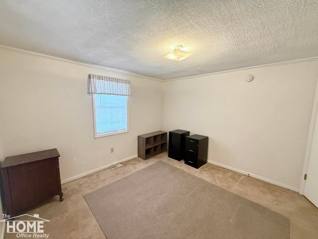 2010 Kilbourn Avenue, Owosso, MI 48867