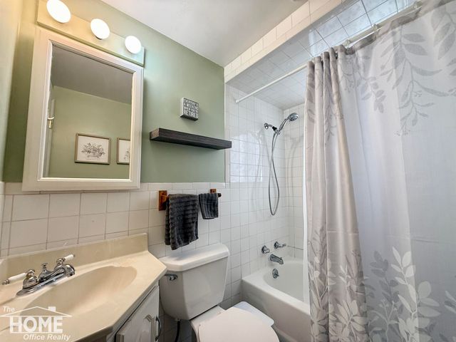 2010 Kilbourn Avenue, Owosso, MI 48867