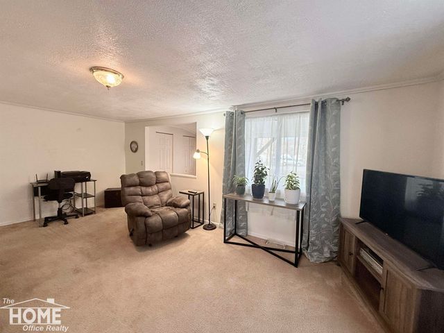 2010 Kilbourn Avenue, Owosso, MI 48867