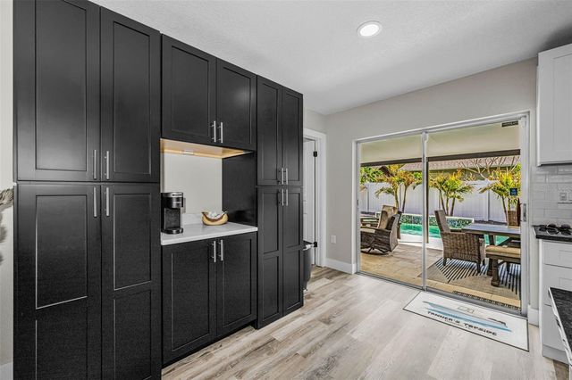 1575 SANDALWOOD DRIVE, Dunedin, FL 34698