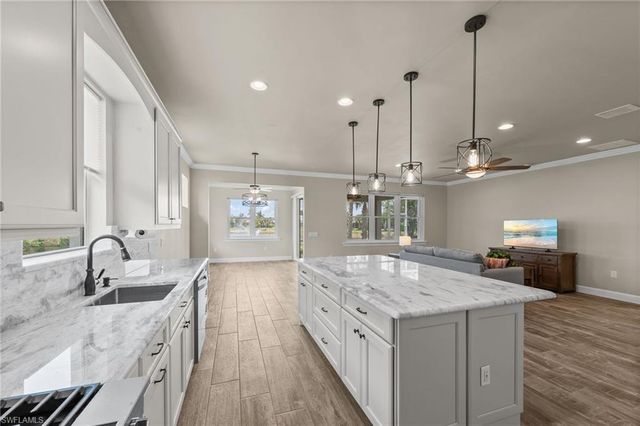 10586 Tidewater Key BLVD, Estero, FL 33928