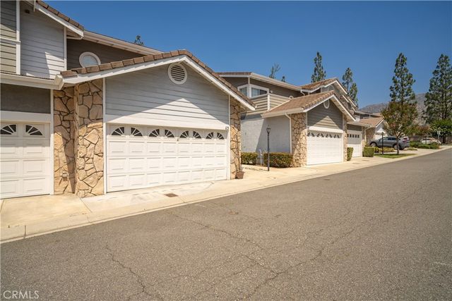 113 Autumn Oaks Lane, Glendora, CA 91741