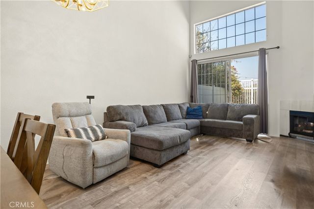 113 Autumn Oaks Lane, Glendora, CA 91741