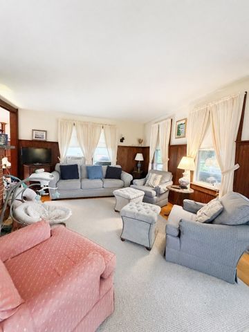 15 Michael Ave, Scituate, MA 02066