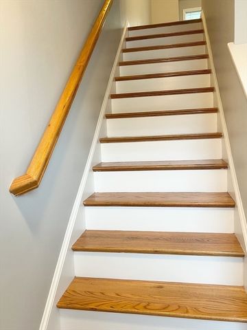 17 Foster St 15, Brockton, NH 03201
