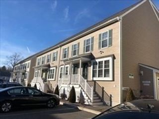 17 Foster St 15, Brockton, NH 03201