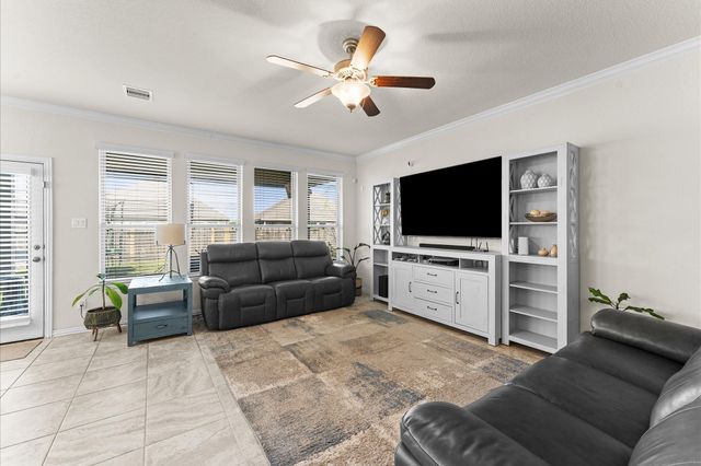 2406 Shoal Valley Lane, Richmond, TX 77469