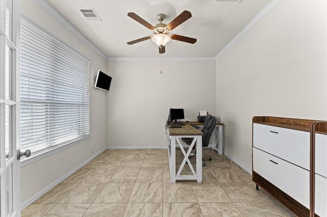 2406 Shoal Valley Lane, Richmond, TX 77469