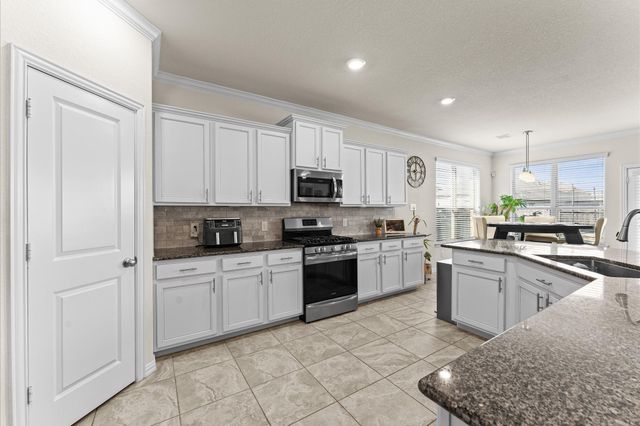 2406 Shoal Valley Lane, Richmond, TX 77469