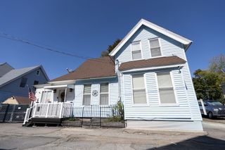 21 Kimball Ave, Lowell, MA 01851