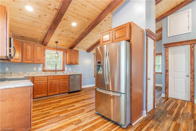81 Pine Tree Drive, Roaring Gap, NC 28668
