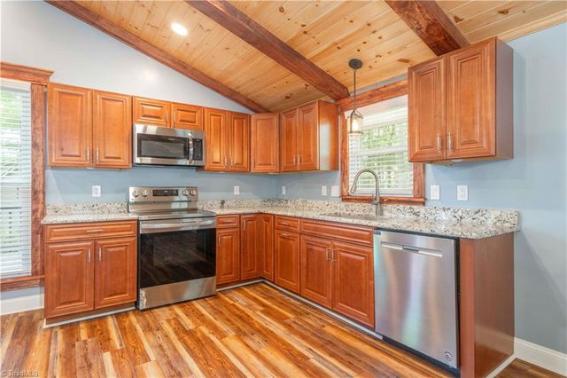 81 Pine Tree Drive, Roaring Gap, NC 28668