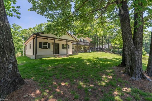 81 Pine Tree Drive, Roaring Gap, NC 28668