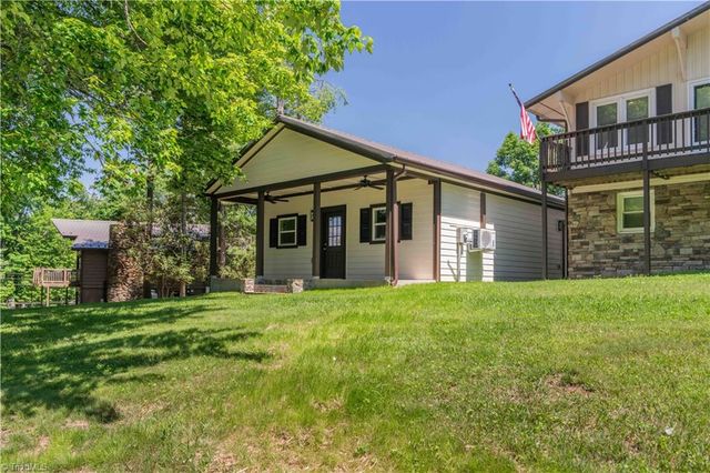 81 Pine Tree Drive, Roaring Gap, NC 28668